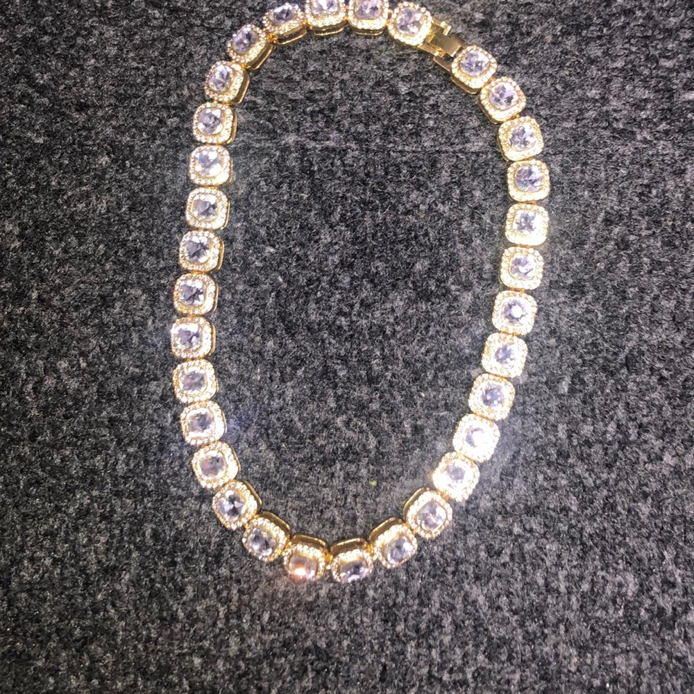 17in Gold Clustered Tennis